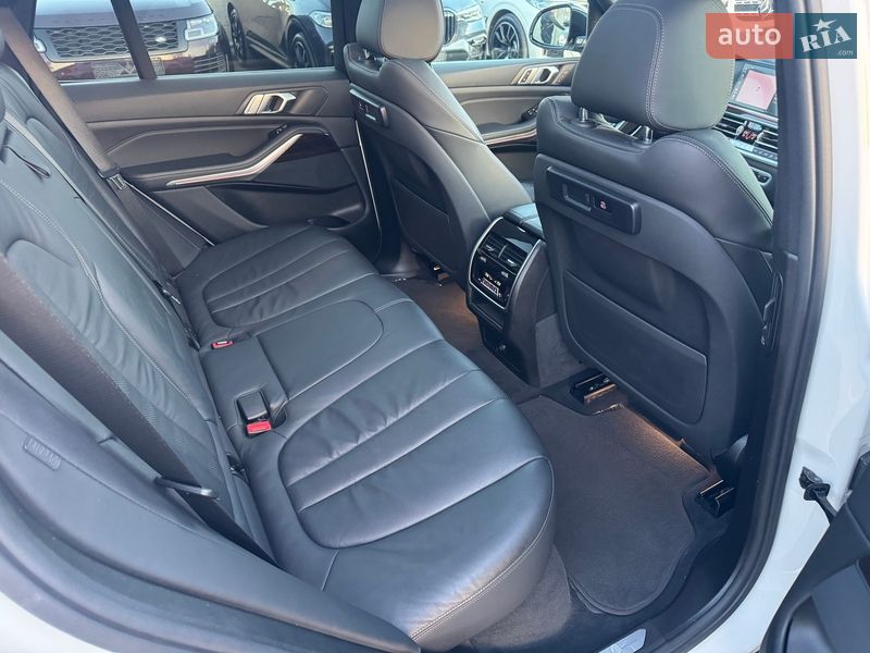 Внедорожник / Кроссовер BMW X5 2019 в Тернополе