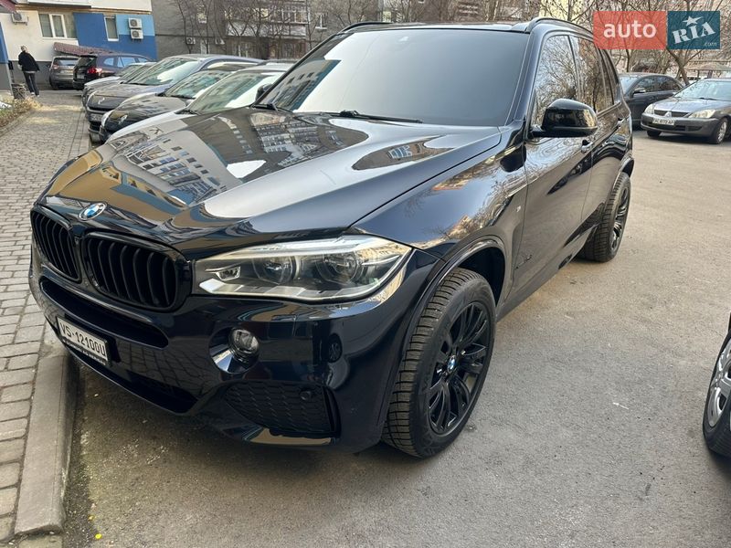 Внедорожник / Кроссовер BMW X5 2015 в Луцке