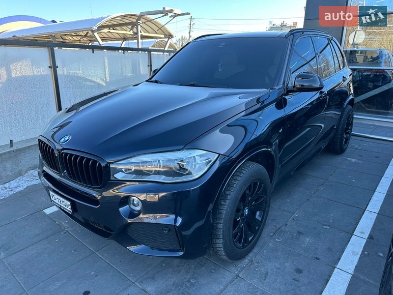 Внедорожник / Кроссовер BMW X5 2015 в Луцке