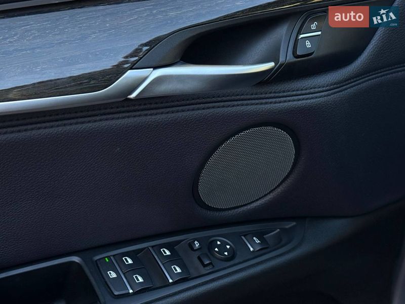 Внедорожник / Кроссовер BMW X5 2016 в Николаеве