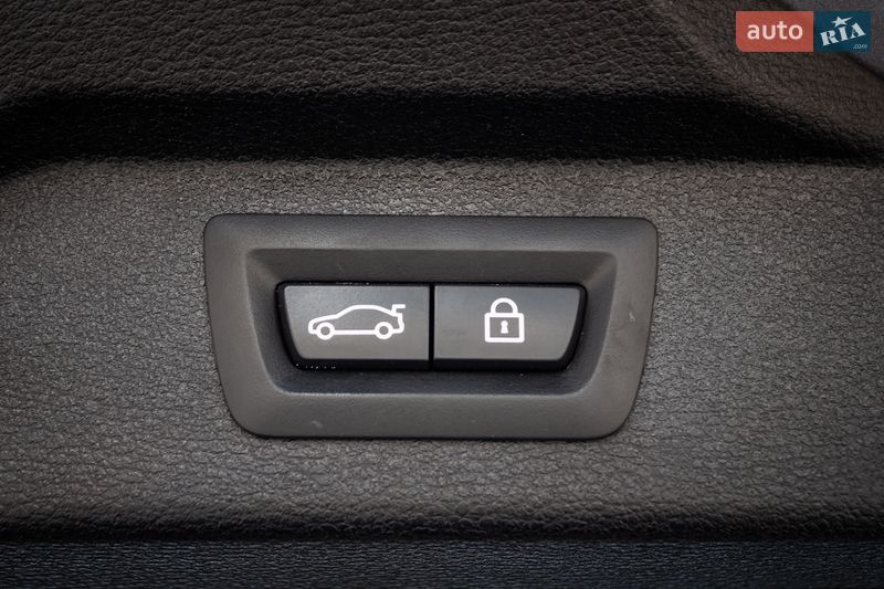 Внедорожник / Кроссовер BMW X5 2016 в Киеве