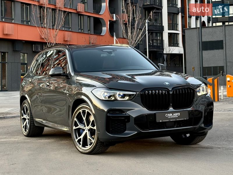 BMW X5 2021