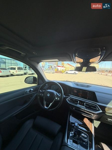Внедорожник / Кроссовер BMW X5 2020 в Киеве