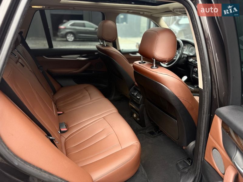 Внедорожник / Кроссовер BMW X5 2014 в Львове