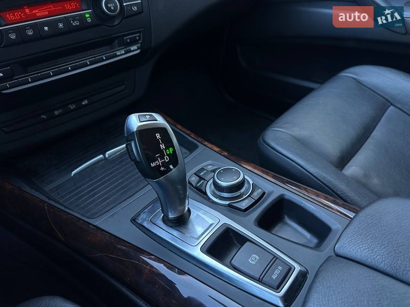 Позашляховик / Кросовер BMW X5 2012 в Києві