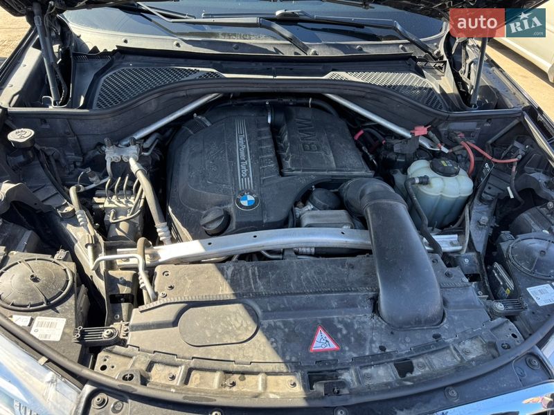 Внедорожник / Кроссовер BMW X5 2016 в Киеве