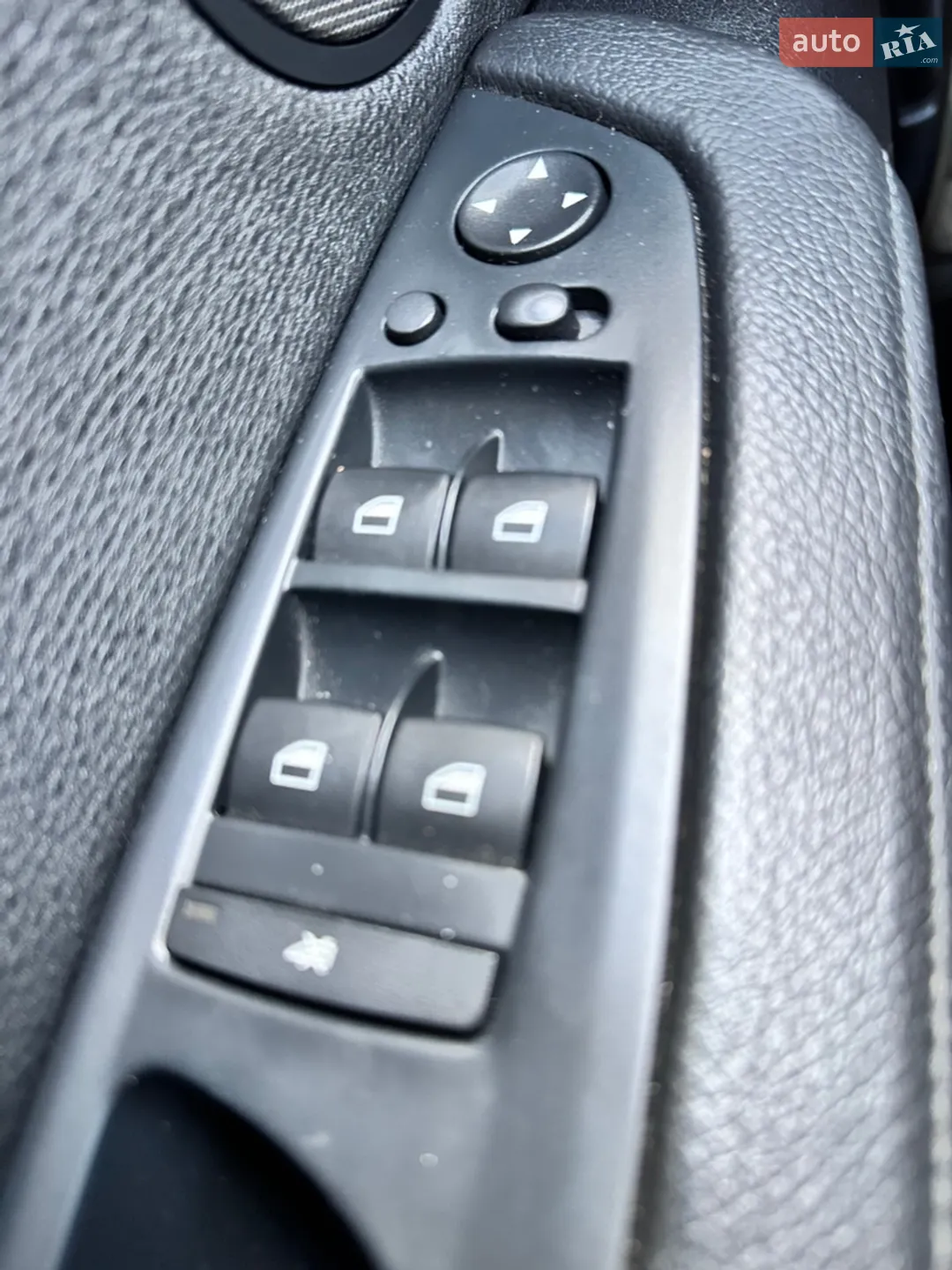 2012 BMW X5 - мініатюра 14
