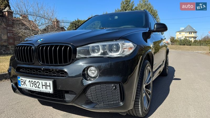 Позашляховик / Кросовер BMW X5 2015 в Рівному