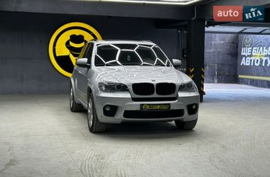 Позашляховик / Кросовер BMW X5 2011 в Чернівцях