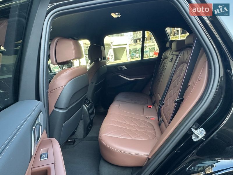 Внедорожник / Кроссовер BMW X5 2025 в Киеве фото 42 Внедорожник / Кроссовер BMW X5 2025 в Киеве