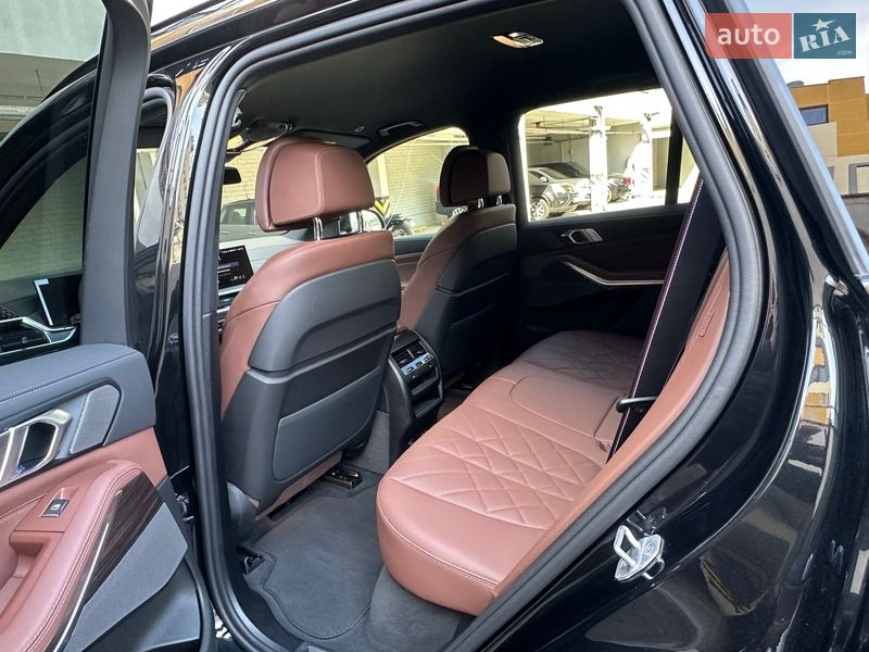 Внедорожник / Кроссовер BMW X5 2025 в Киеве фото 43 Внедорожник / Кроссовер BMW X5 2025 в Киеве