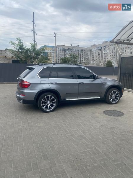 Внедорожник / Кроссовер BMW X5 2013 в Днепре