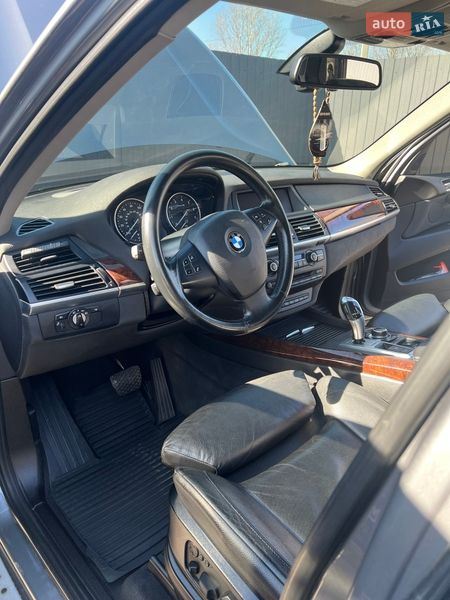 Внедорожник / Кроссовер BMW X5 2013 в Днепре