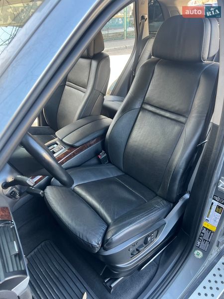 Внедорожник / Кроссовер BMW X5 2013 в Днепре