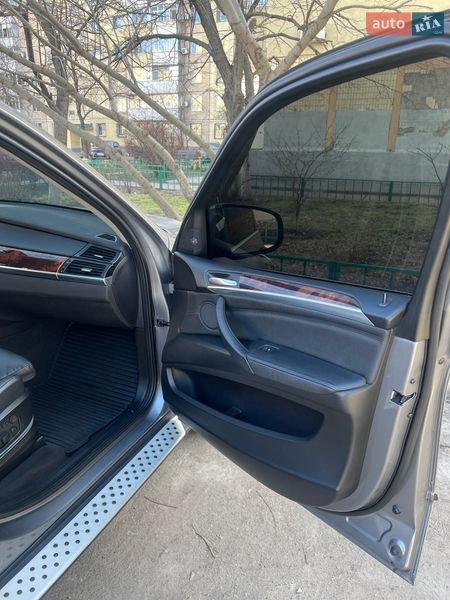 Внедорожник / Кроссовер BMW X5 2013 в Днепре