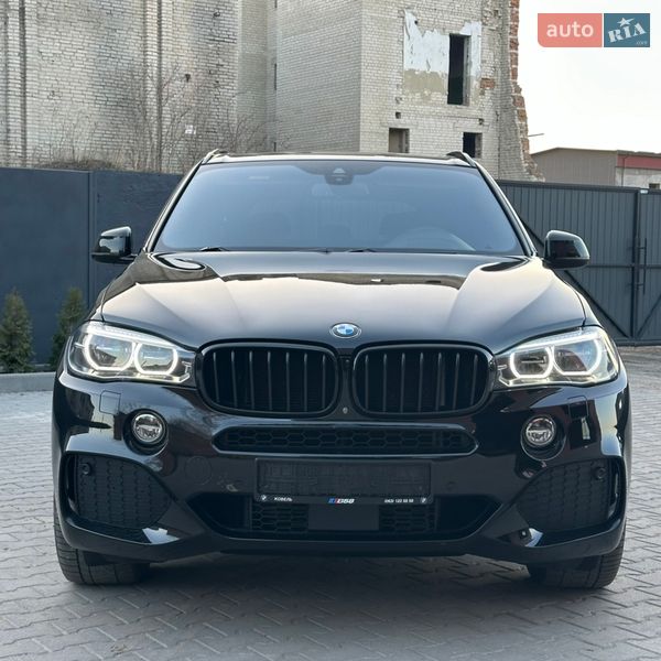 Внедорожник / Кроссовер BMW X5 2016 в Дубно