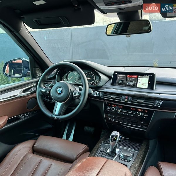 Внедорожник / Кроссовер BMW X5 2016 в Дубно