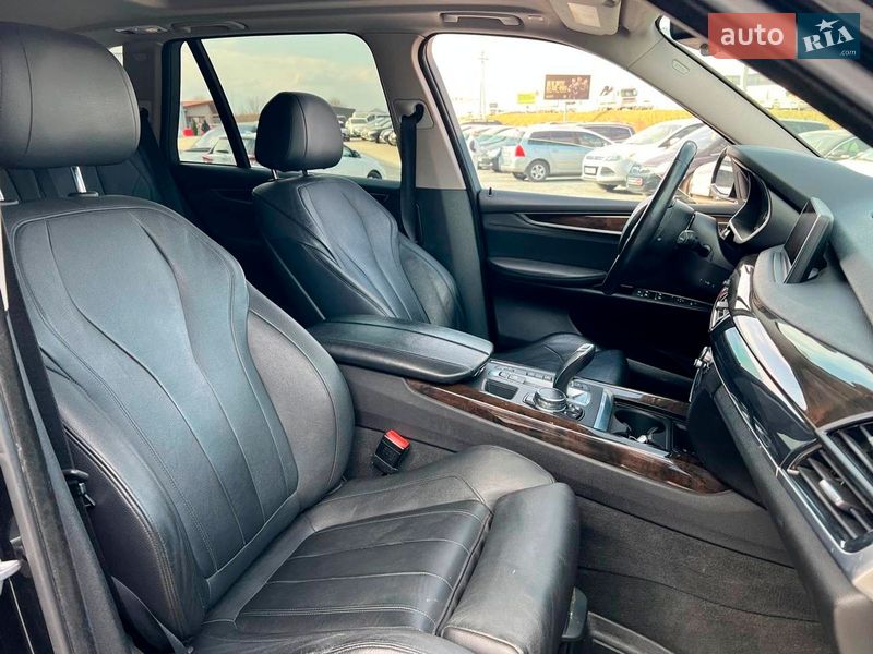 Внедорожник / Кроссовер BMW X5 2016 в Львове