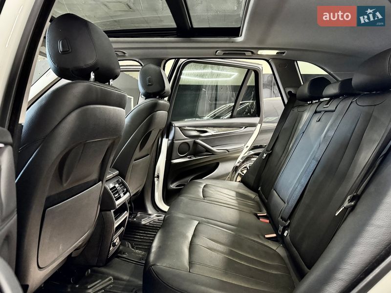 Внедорожник / Кроссовер BMW X5 2013 в Николаеве