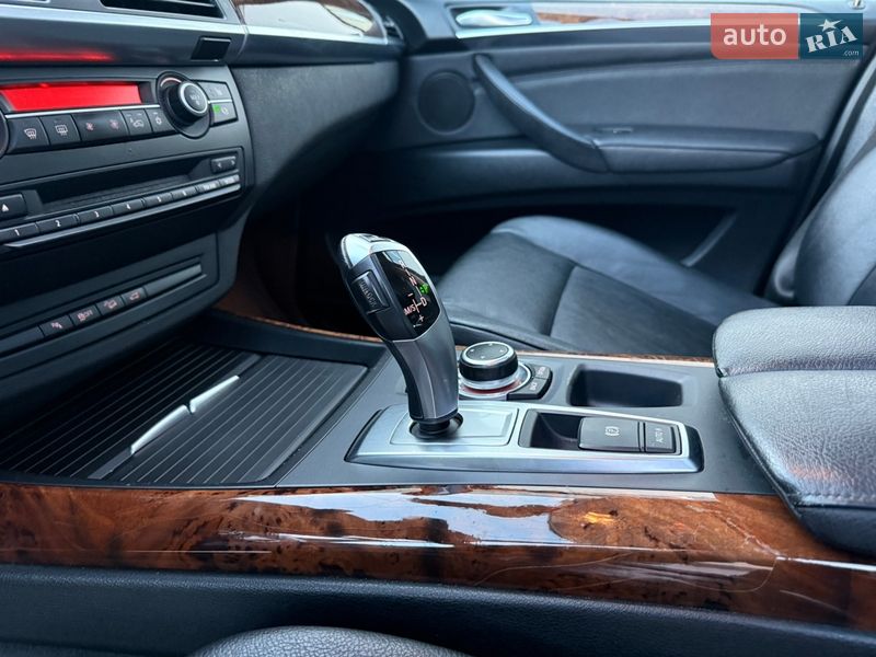 Позашляховик / Кросовер BMW X5 2011 в Вінниці