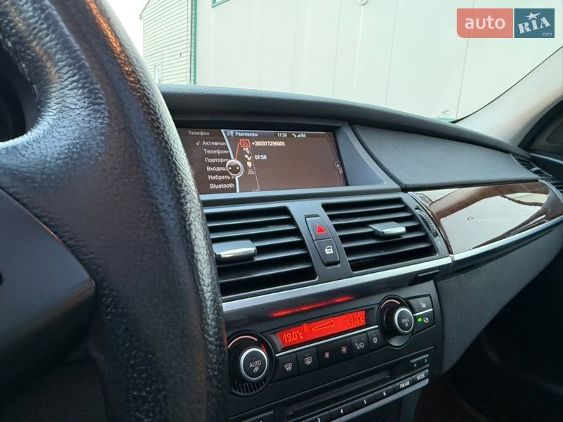 Позашляховик / Кросовер BMW X5 2011 в Вінниці