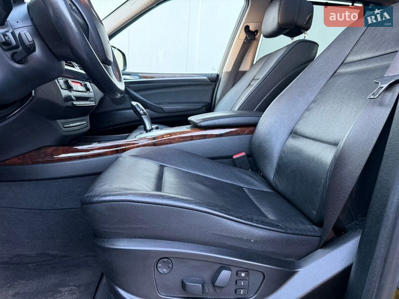 Позашляховик / Кросовер BMW X5 2011 в Вінниці