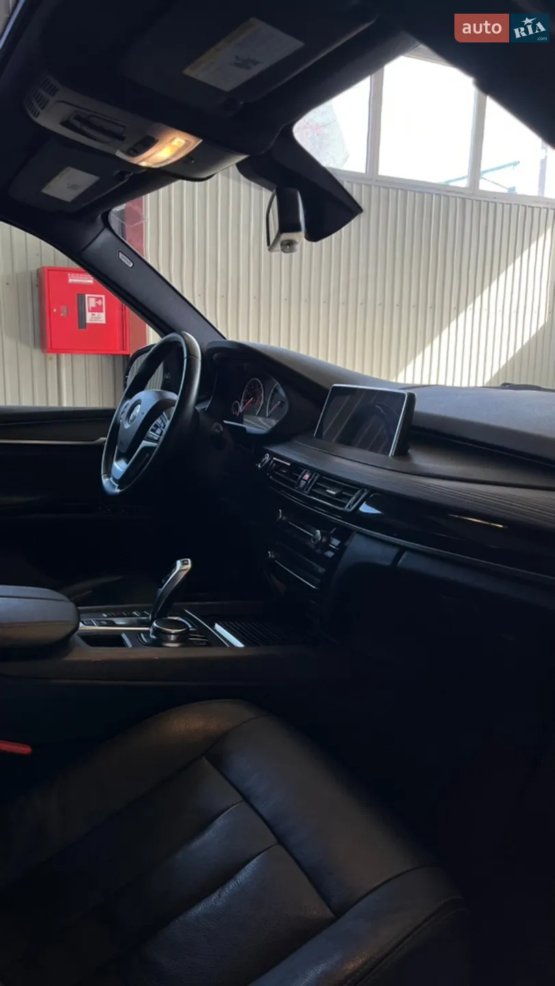 2017 BMW X5 - мініатюра 11