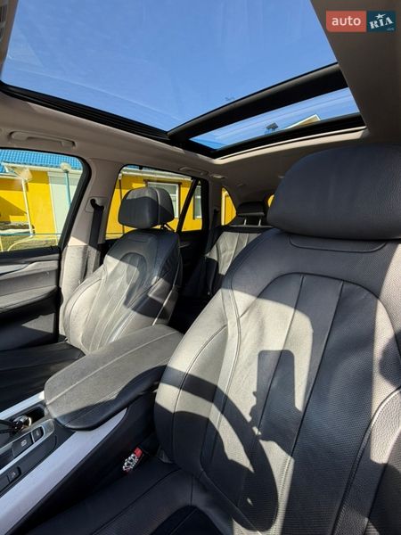 Позашляховик / Кросовер BMW X5 2014 в Києві