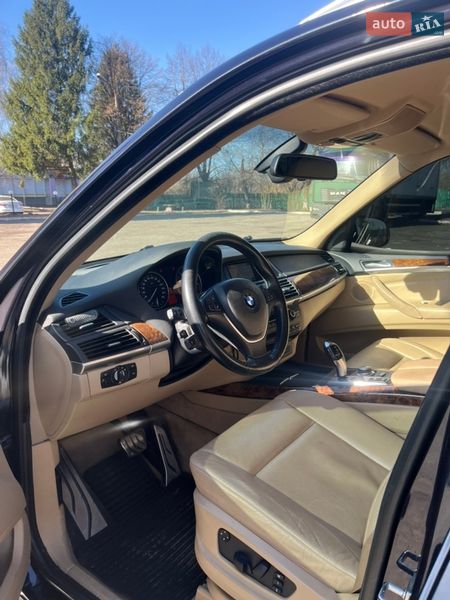 Позашляховик / Кросовер BMW X5 2008 в Києві