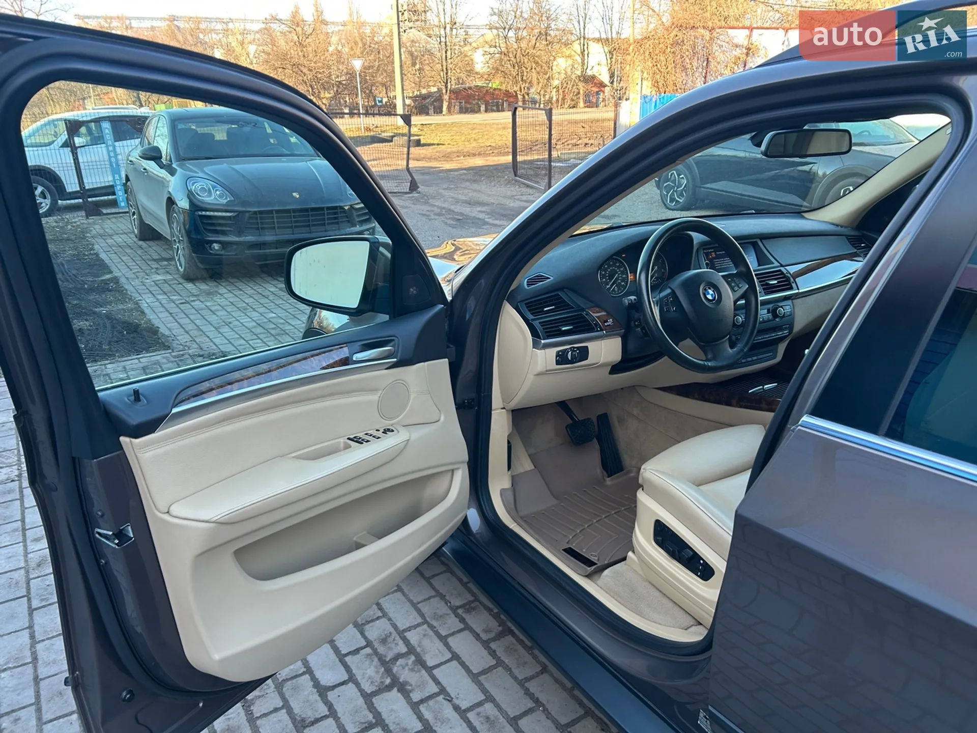 2013 BMW X5 - мініатюра 16
