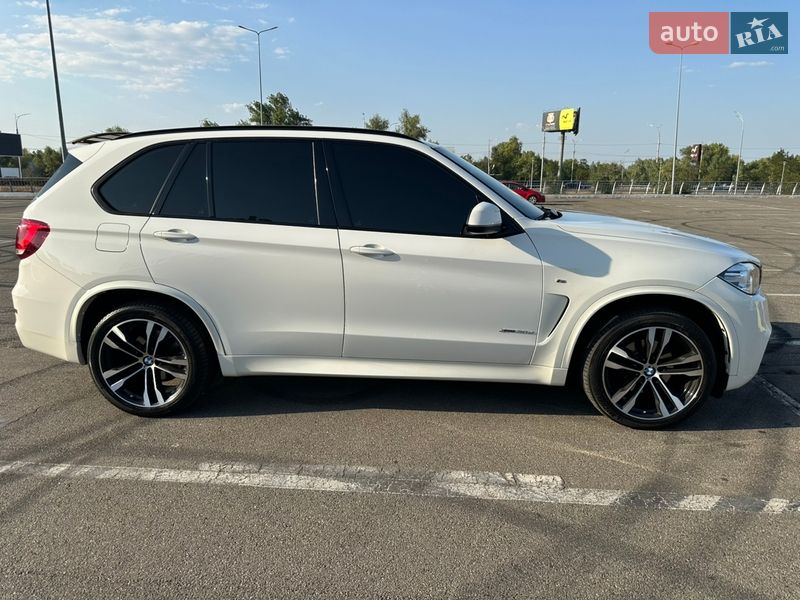 Внедорожник / Кроссовер BMW X5 2017 в Киеве