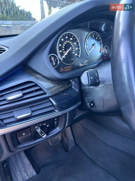 Позашляховик / Кросовер BMW X5 2016 в Рівному