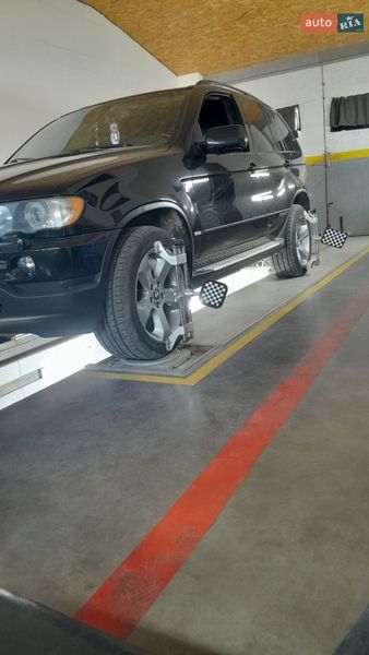 Внедорожник / Кроссовер BMW X5 2002 в Кременце