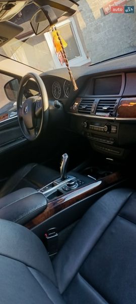 Внедорожник / Кроссовер BMW X5 2012 в Хмельницком