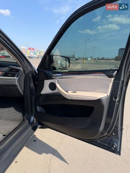 Позашляховик / Кросовер BMW X5 2011 в Одесі