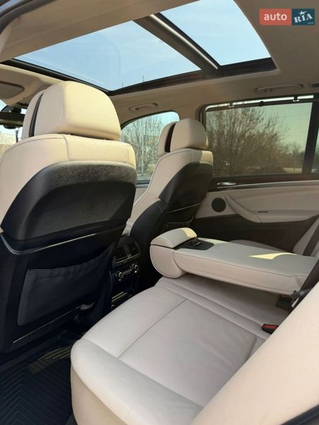 Позашляховик / Кросовер BMW X5 2011 в Одесі