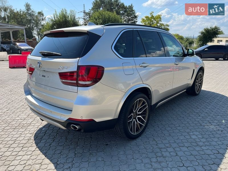 Позашляховик / Кросовер BMW X5 2015 в Чернівцях