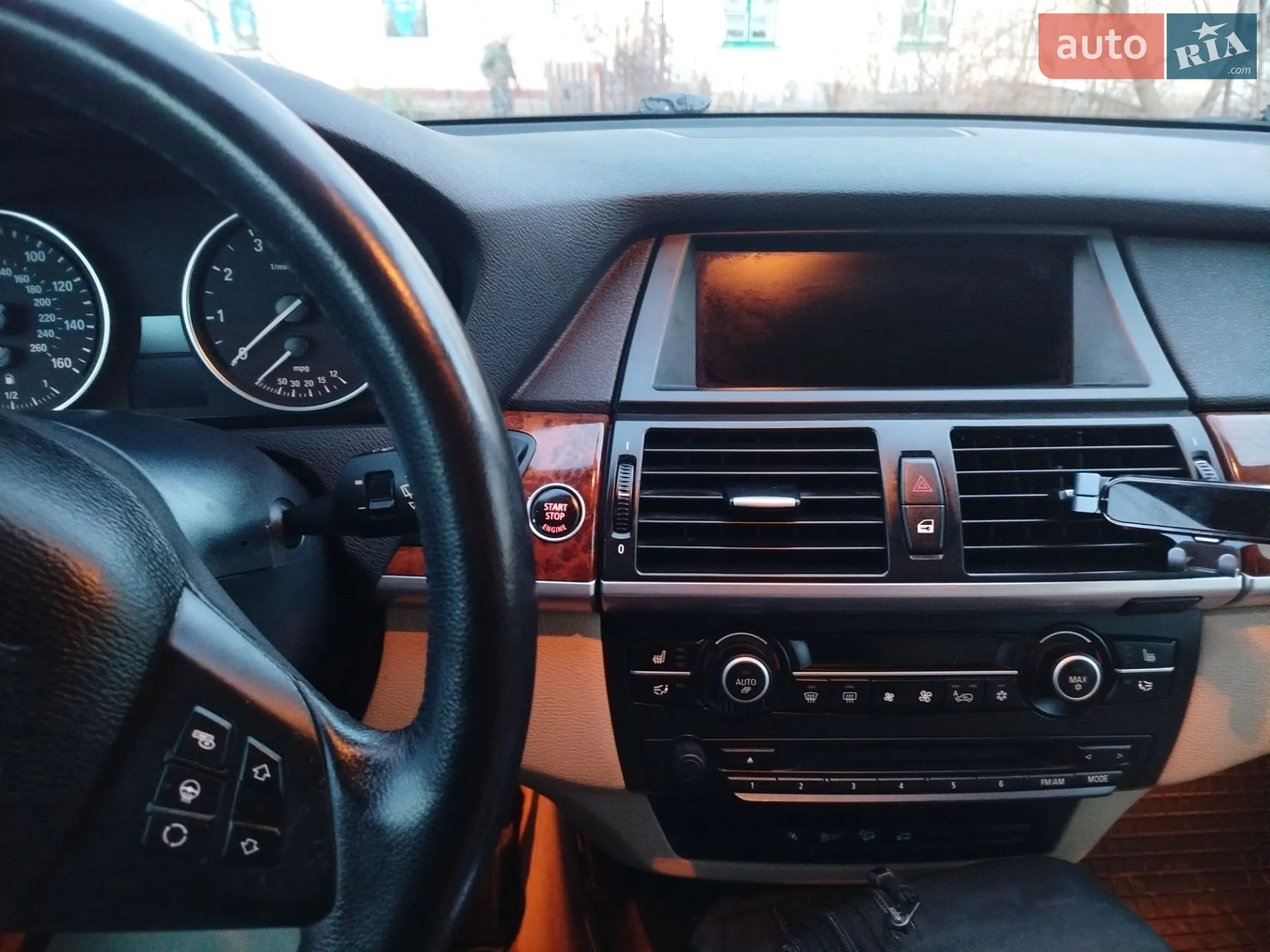 2010 BMW X5 - мініатюра 6