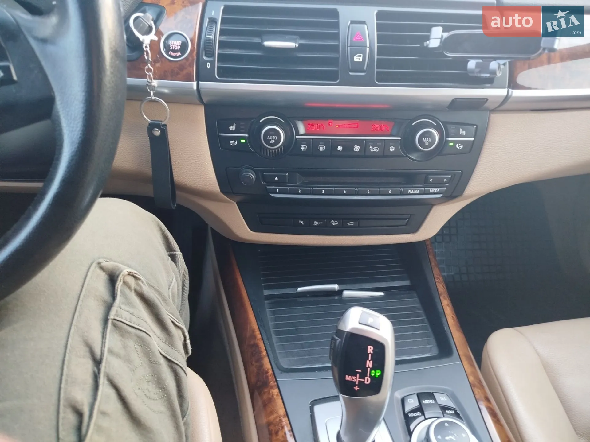 2010 BMW X5 - мініатюра 9