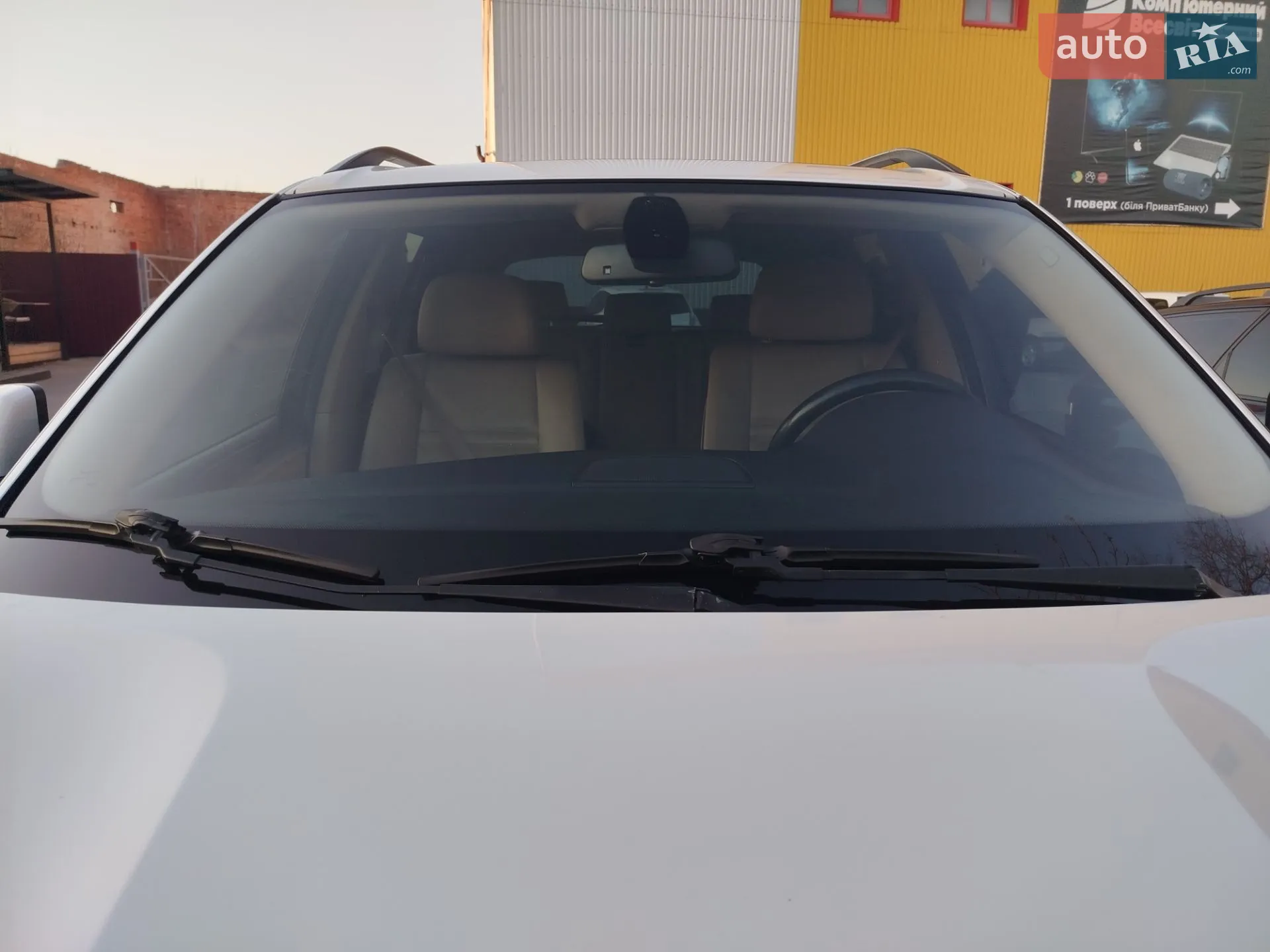 2010 BMW X5 - мініатюра 10
