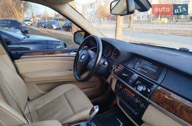 Внедорожник / Кроссовер BMW X5 2010 в Коростышеве