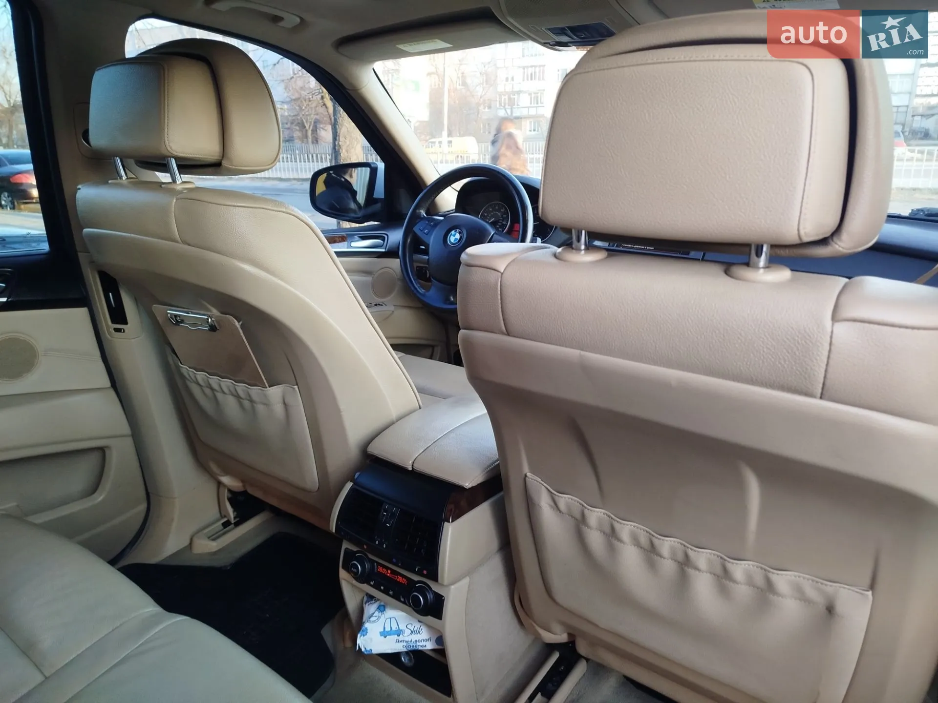 2010 BMW X5 - мініатюра 28