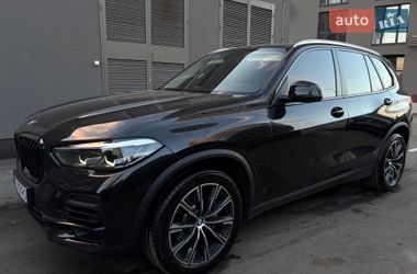 Внедорожник / Кроссовер BMW X5 2022 в Киеве