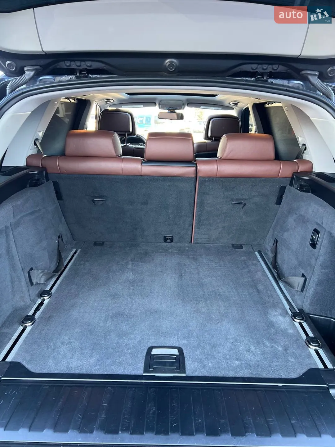 2010 BMW X5 - мініатюра 13