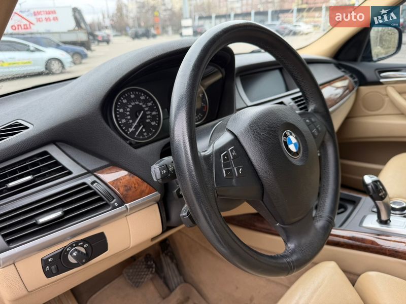 Позашляховик / Кросовер BMW X5 2012 в Дніпрі