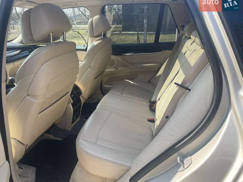 Внедорожник / Кроссовер BMW X5 2014 в Черновцах фото 87 Внедорожник / Кроссовер BMW X5 2014 в Черновцах