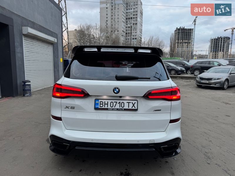 Внедорожник / Кроссовер BMW X5 2021 в Киеве