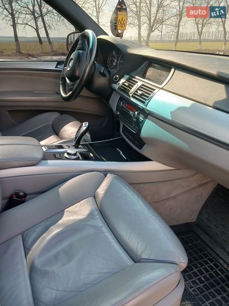 Внедорожник / Кроссовер BMW X5 2006 в Песчанке