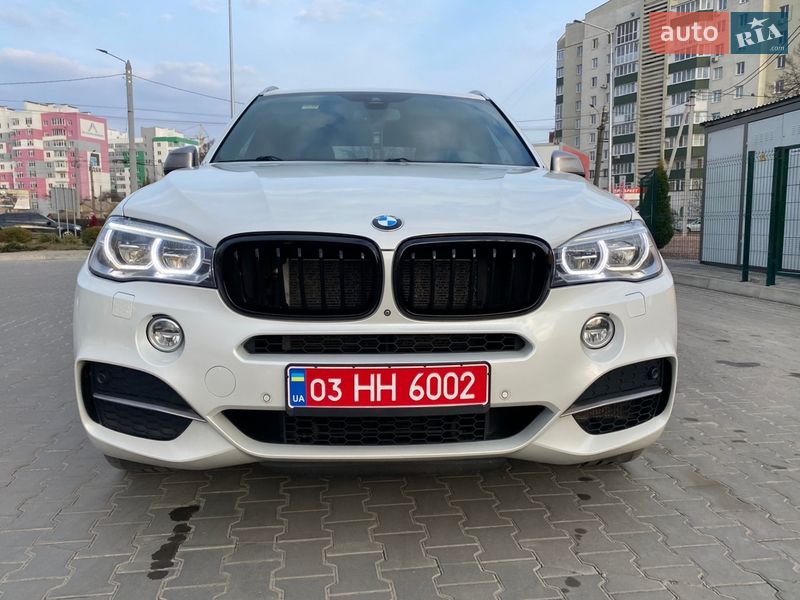 Позашляховик / Кросовер BMW X5 2015 в Луцьку