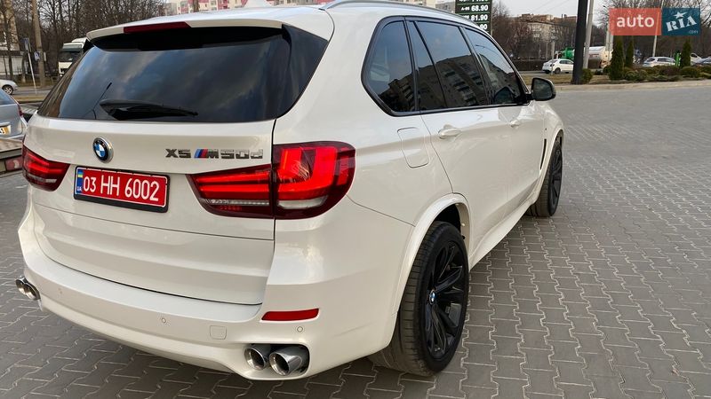 Позашляховик / Кросовер BMW X5 2015 в Луцьку